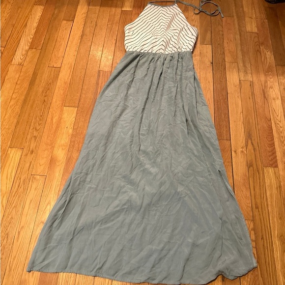 Size large maxi dress - Picture 3 of 5